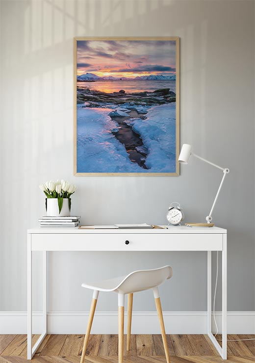 Light in the Dark - Anne Olsen-Ryum Light in the Dark - Anne Olsen-Ryum